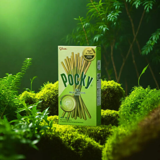 Pocky packaging in nature setting – product photography.